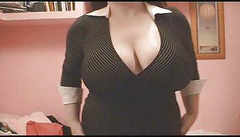 Teeny Lovers - film complet porno gratuit Teeny tatoué putain de fantasme