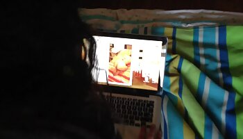 Un pervers secoue une film prono vidéo belle