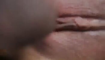 La bombe tatouée Adel Asanti suce une grosse bite recherche film porno gratuit