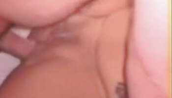 Shemale Amanda Fialho branche porno gratuit viol son trou du cul avec un gode