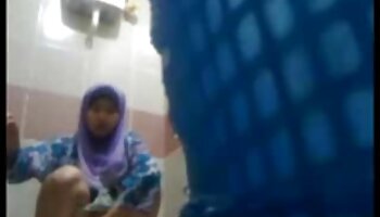 Vina asiatique éjacule: BJ, baise film porno gros et éjac faciale