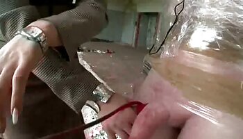VR BANGERS L'aventure sexuelle telecharger film porno gratuit d'une rouquine dans les bois