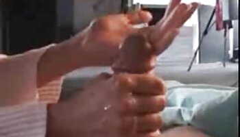 Sweat-shirt 19 ans vidéos film porno pour une chatte crémeuse
