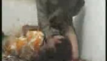 Minet suce une grosse bite de muscle droit noir avant filme porno oral gratis l'anal