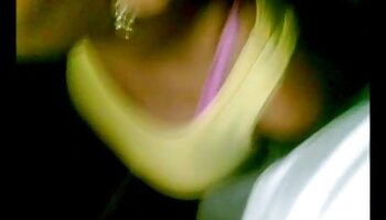 Aimeriez-vous baiser mon corps d'adolescent parfait sexe film porno