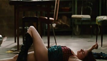 Vitrines : Lena Paul - 2 scènes en xxx jeune 1