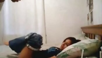 Teen Ladyboy film x grosse fesse Pooh Bareback Fucked