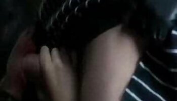VR BANGERS Séduit par une blonde plantureuse video xxx gros seins sexy aux lèvres rouges