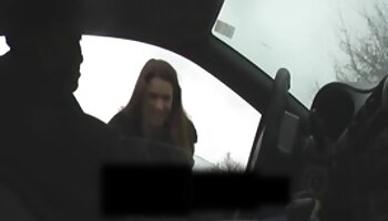 L'adolescente souple Melissa Benz écarte ses délicieuses jambes films pornographiques gratuits et reçoit un creampie
