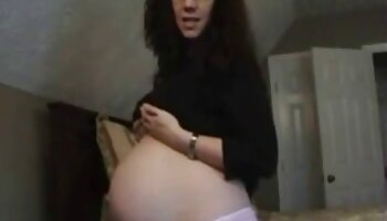 La baby-sitter film porno avec les animaux garce