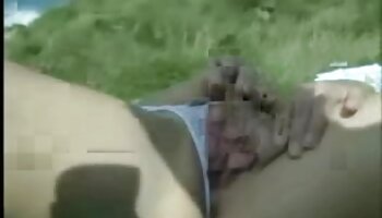 TS Bianca se fait défoncer le trou du porno gratuit maman et fils cul