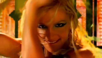 Ejaculation interne super chaude d'Emily pornojaponeze Thorne
