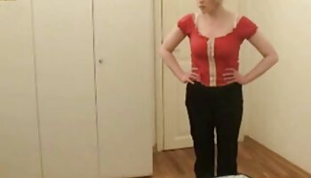 VR BANGERS Ado asiatique serrée se fiste pornos noir la chatte avant de baiser